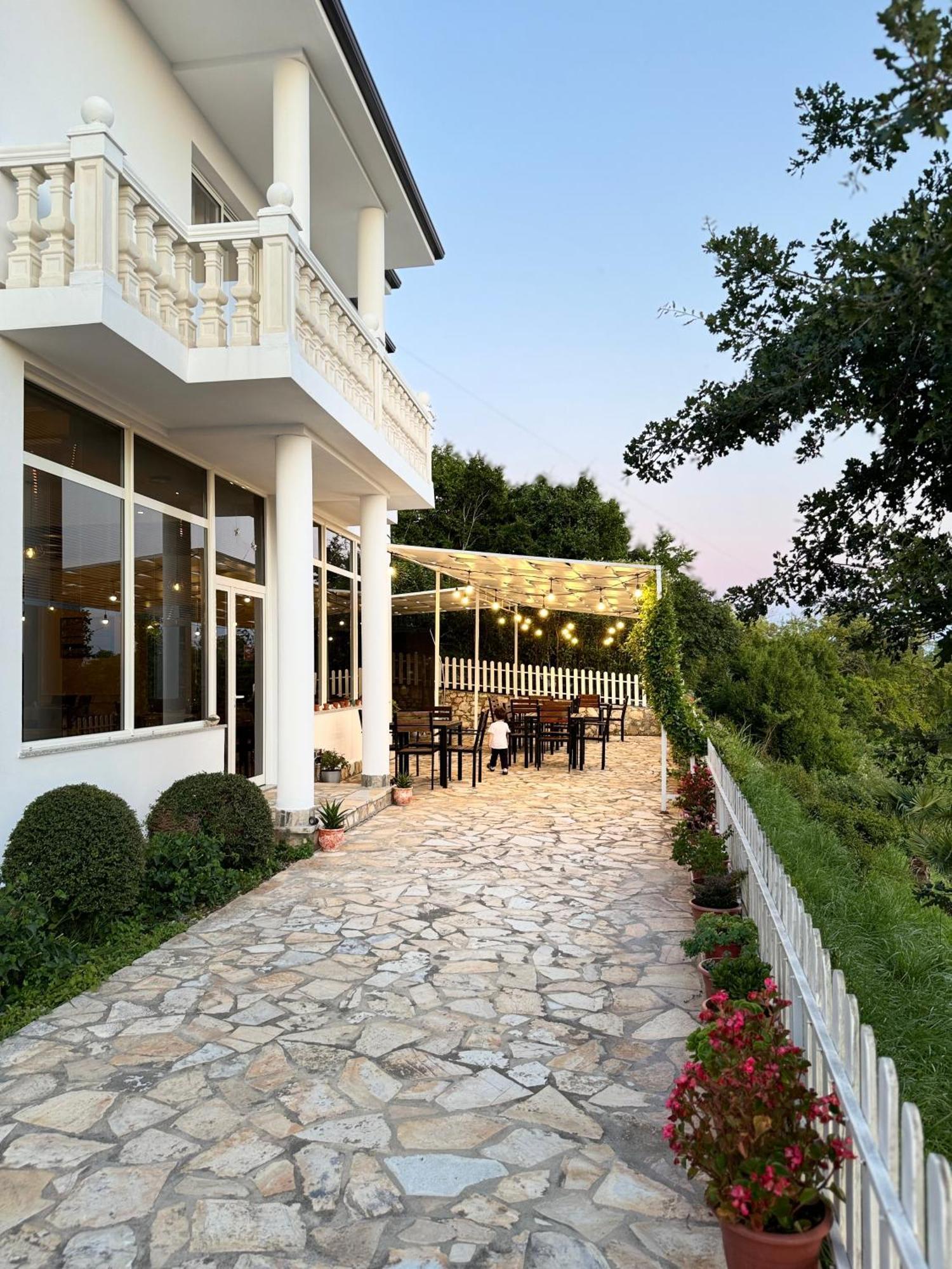 Vila Horizont Baks-Rrjoll Exterior photo
